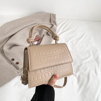 Sac à Main Structuré à Effet Crocodile avec Poignée et Bandoulière