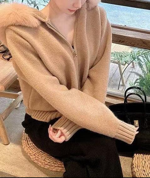 Cardigan de haute qualité à capuche avec col en fourrure tricotée
