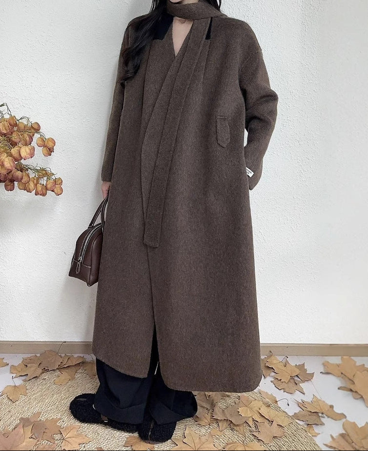 Manteau Long Élégant à Coupe Structurée