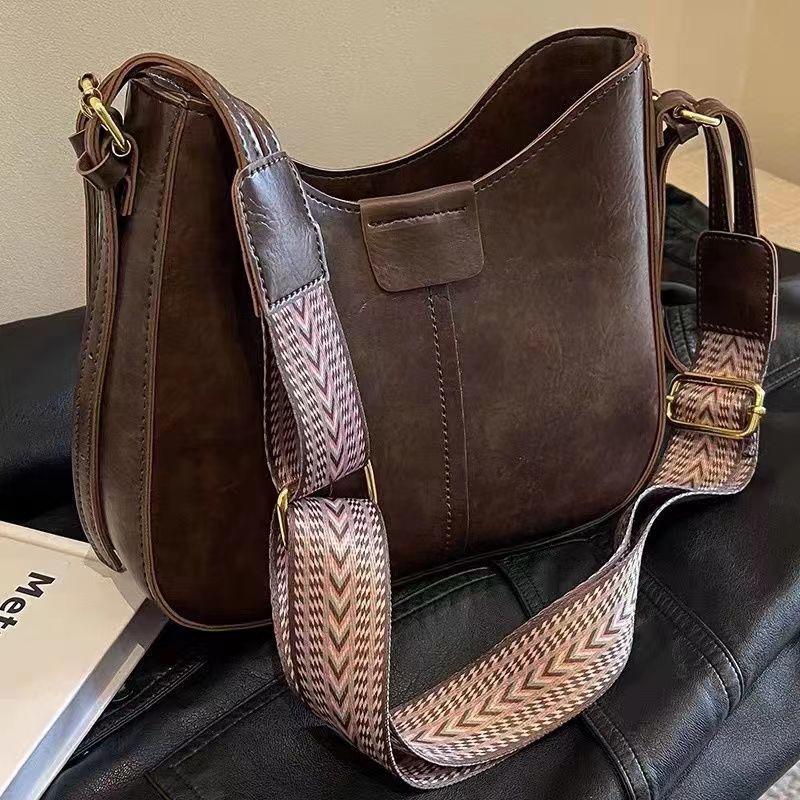 Sac bandoulière rétro élégant et tendance pour femmes