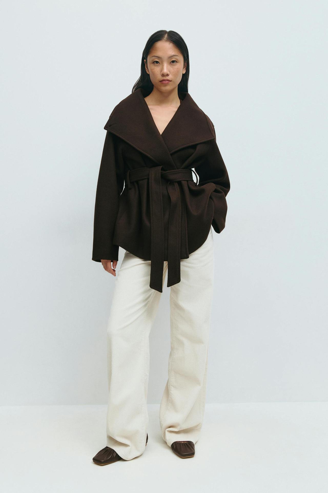 Manteau en laine Courte Col Haut