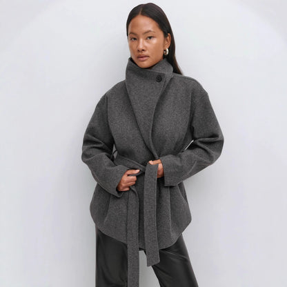 Manteau en laine Courte Col Haut